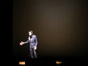 メンソールライトはバイト先の若い女の子とのジェネレーションギャップをテーマに漫談。