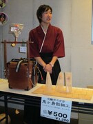 グッズ売り場の様子。