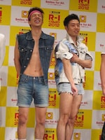 なかやまきんに君と2700ツネ。きんに君は「体脂肪率を8％にして臨みたい」と決意表明。相方のネタで出場宣言したツネは「“八十島さん”という名前で出ろ」とツッコまれた。