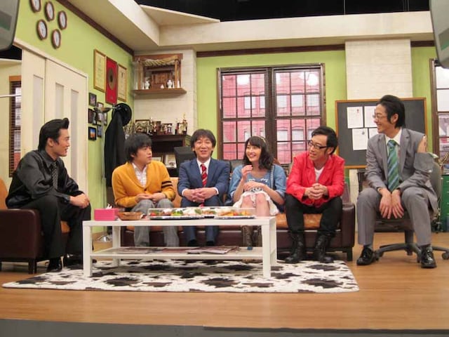 「ウレロ☆未確認少女」の最終回 「#12 ウレロ☆未確認少女」反省会の様子。