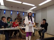 早見あかりの手紙を届けにきた、ももいろクローバーZの高城れに。