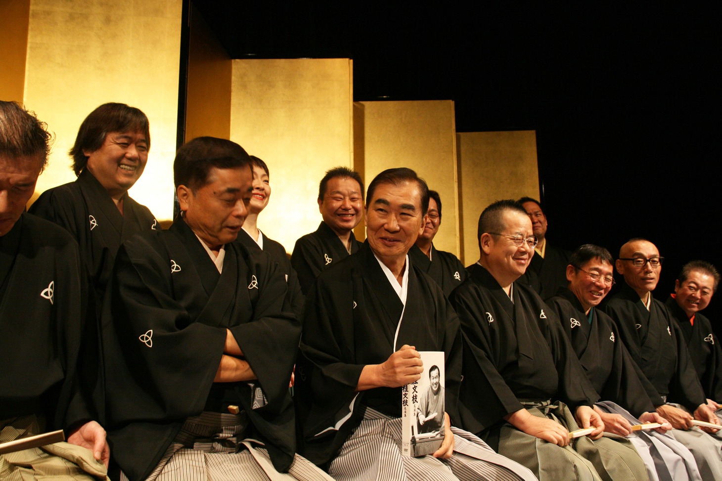 DVD「落語研究会 五代目桂文枝 名演」と書籍「五代目文枝論（仮）」の発売記念会見。（c）吉本興業