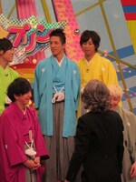 相方のツネにキツくダメだしをする八十島。