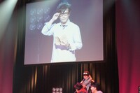 ファッションショーで爽やかな風貌に変身して会場をどよめかせたえんにち・アイパー滝沢。