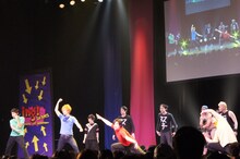 「ing芸人プロデュースショー」。「効果音を上手く使いましょう！」で、ジューシーズ、パンサー、ジャングルポケットの3組がアドリブで笑いを巻き起こした。