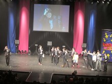 「ツッコミNo.1決定戦!!」で囲碁将棋・文田のボケにツッコむ芸人たち。タモンズ大波のツッコミは「天津飯やったら目潰れてる！」。