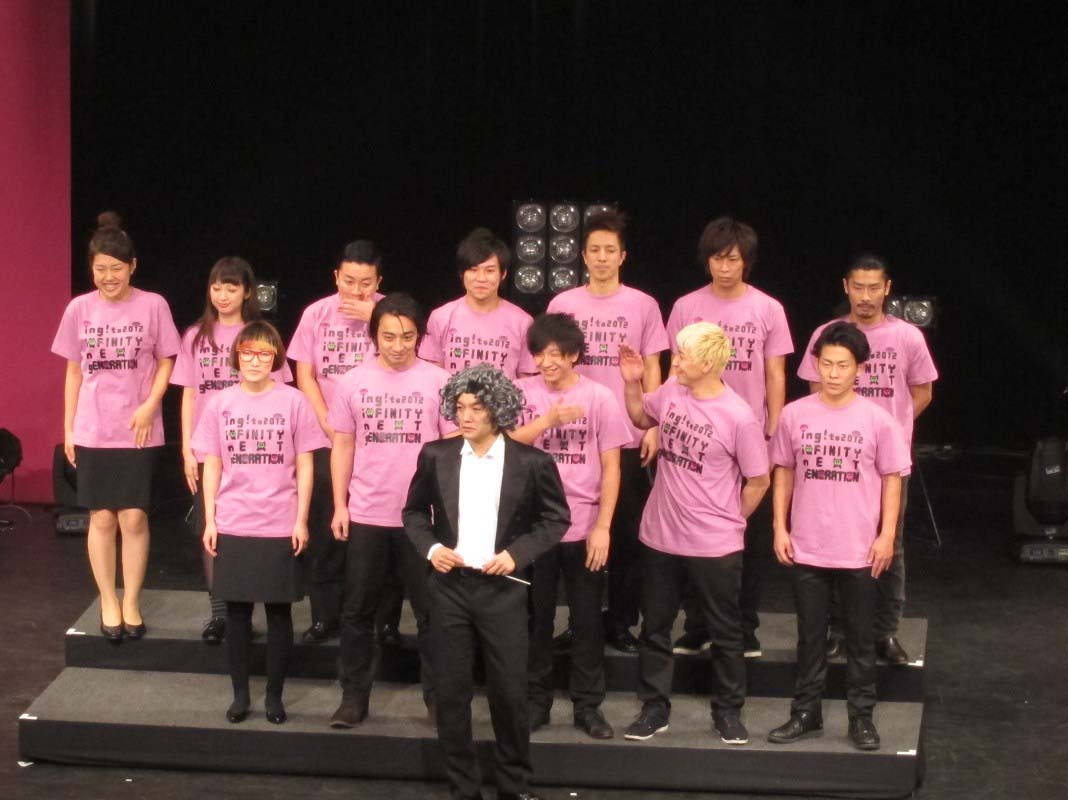 「パワー☆プリン」でおなじみの八十島合唱団。