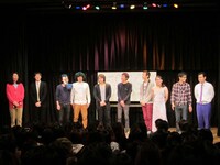 襲名のお祝いに訪れた犬の心、ノンスモーキン、オコチャ、佐久間一行、増谷キートン、ザ・パンチ