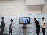 タカアンドトシはVTRで同郷のクマップを「俺だ俺だ俺だー！」と連呼しながら応援。