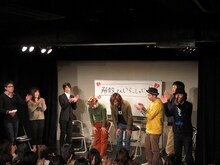 東京・しもきた空間リバティにて開催された「ツインカム単独ライブ前夜祭『解散さんいらっしゃい！』」。チープスープが1日限りの復活でネタを披露した。