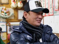 長原成樹 (c)「犬の首輪とコロッケと」製作委員会