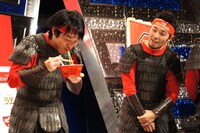 麒麟・川島とオリエンタルラジオ中田（左から）。