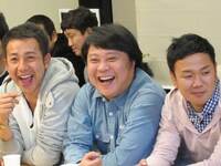 合コンでも喋らないという谷田部は「じゃあ、いつ喋んねん！」と梶本にツッコまれた。