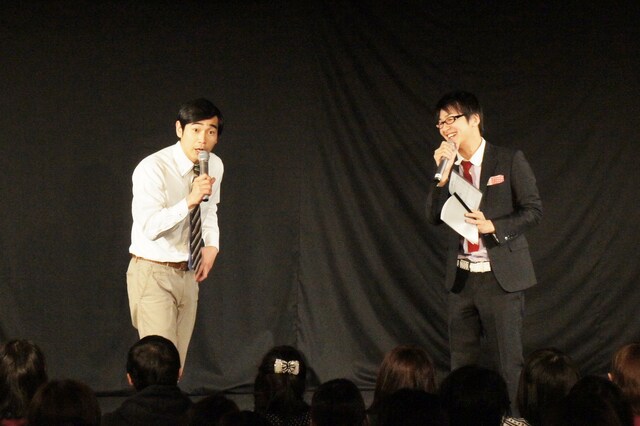 「Munasawa King Live」シリーズの「『お笑いナタリーライブ』～ネタとニュースをお届けします～」でMCを務めたハマカーン。