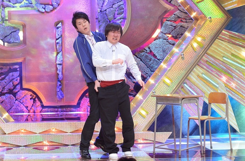 かまいたちのネタ「ホームルーム」。(c)ABC