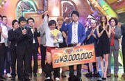 決勝にはさらば青春の光、かまいたち、ソーセージ、学天即、三日月マンハッタン、ジャルジャル、ジグザグジギー、藤崎マーケット、パップコーン、プラスマイナスの10組が進出。(c)ABC