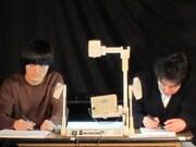 大橋裕之とミミズグチュグチュの対戦では、枡野が「2人とも知的で審査が難しい」とコメント。