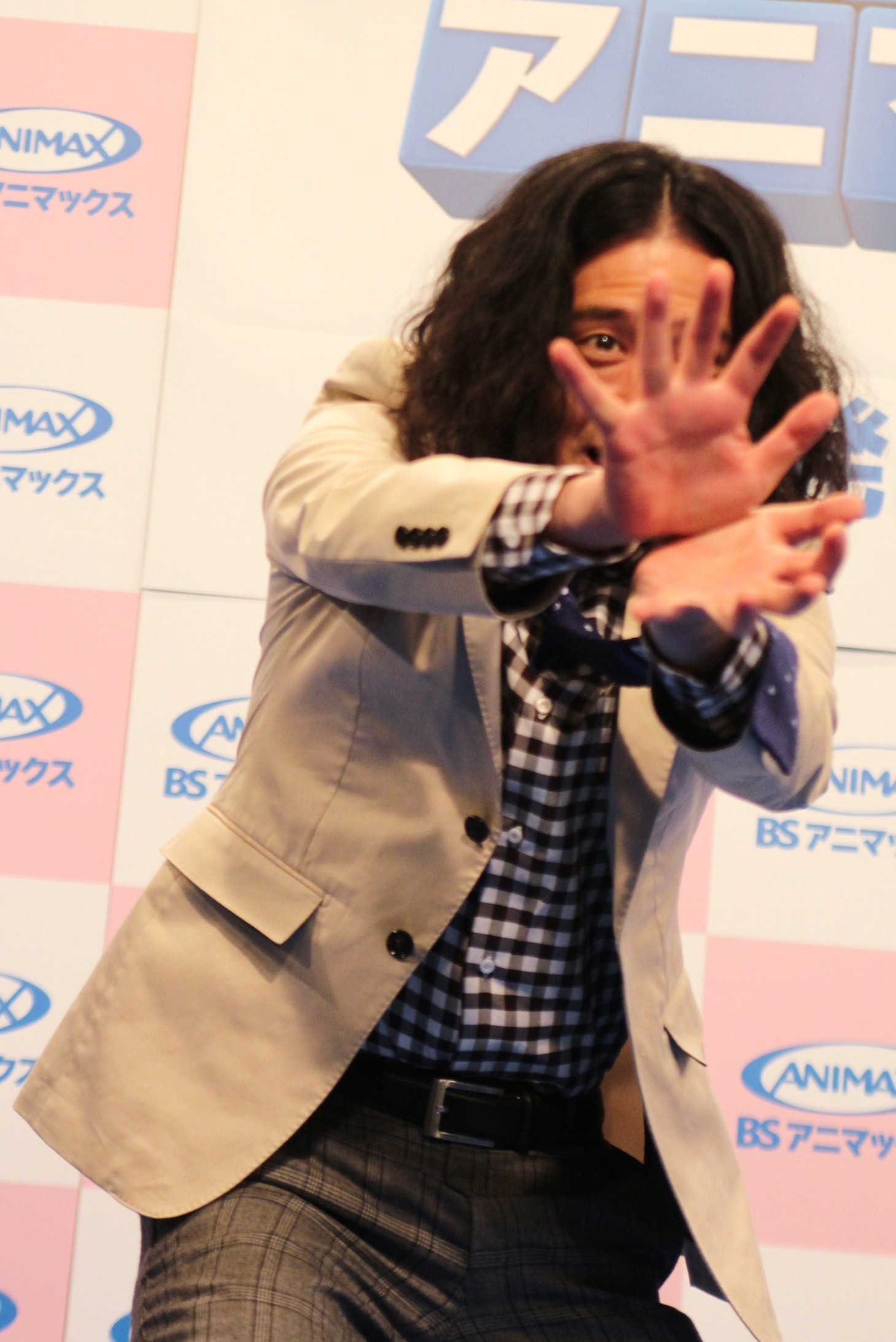 「かめはめ波」を放った又吉。