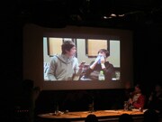 キンコメ高橋が撮影した大号泣する野田。隣は歯の抜けたザンゼンジ武田。