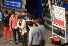 ファン投票で5位となったブロードキャスト房野には「ちょっと出しゃばるクセがある」「ガヤに向いている」などのコメントが寄せられ、芸人たちも興味津々。