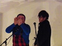 北東北最大級の雪祭り「十和田湖冬物語」のお笑いステージ。(c)吉本興業