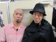 ニブンノゴ！取材中に頭に肉まんを乗せていた5GAP久保田と、アップルマートの人に間違われた相方の秋本。