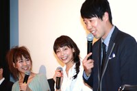 （左から）桜 稲垣早希、相武紗季、小籔千豊。