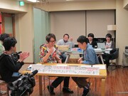 審査員はTwitterJapan社員、作家で狩野英孝の弟・狩野B孝、ワタナベエンターテインメント社員。