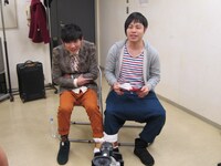 お腹が痛いふりをして試練を中止させようとする石田。