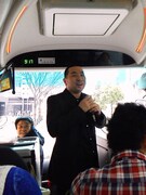 ツアースタート。RGピュアファンの集合にRGも感激。(c)きょん