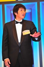 徳井義実（チュートリアル）