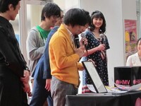 バカリが書いた早見の似顔絵。詳しくはDVD特典で。