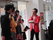 早見のために普通の誕生日ケーキを用意した角田。