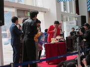 普通じゃない豪華なケーキに驚く角田。