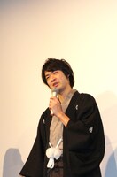 森鴎外の幽霊を演じるかたつむり林。