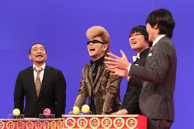 「人志松本の○○な話」に出演する、松本人志、綾小路翔、南海キャンディーズ山里、千原ジュニア（左から）。(c)フジテレビ