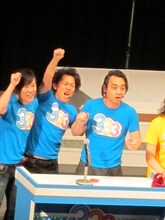 なぞなぞ対決で一番最初に勝ち抜けたジャングルポケット。