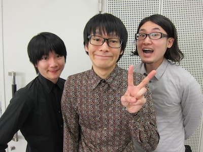 3月30日（金）、大阪・5upよしもとにてフラミンゴと初ユニットライブ「ポラミンゴ」を開催するポラロイドマガジン。