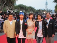 栃木県益子市の地域発信型映画「益子日和」より、椿鬼奴、上原チョーほか。