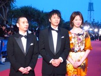 映画「莫逆家族」より、チュートリアル徳井、千鳥・大悟、ちすん。