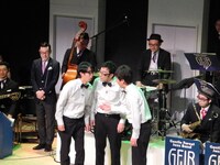 特別公演「脇役たちの大冒険」より。