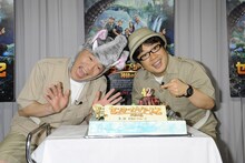 3Dアトラクション映画「センター・オブ・ジ・アース２　神秘の島」の公開を記念した「親子試写会イベント」に応援隊長として登場したキャイ～ン。