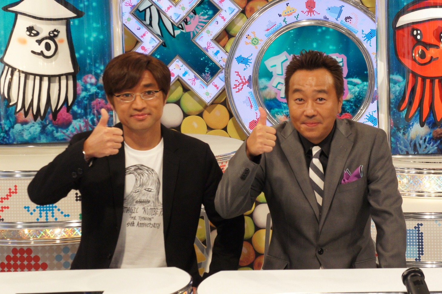 新番組「まさかのホントバラエティー イカさまタコさま」に出演するさまぁ～ず。