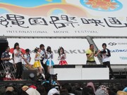 刺身あるあるをノリノリで歌ったRGだが、「めっちゃうまい」は「食べ物の時いつもそれ」と芸人たちからダメ出しされた。