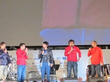 オールエンディングMCのガレッジセール、チュートリアル徳井、スリムクラブ。