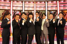 リニューアルされた「キカナイトF」に出演する、さまぁ～ず、バナナマン、おぎやはぎ、アンタッチャブル山崎、有吉弘行（左から）。