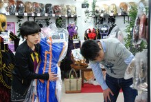 松嶋初音とよゐこ有野（左から）。(c)ひかりTV