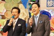 草野仁と東野幸治（左から）。