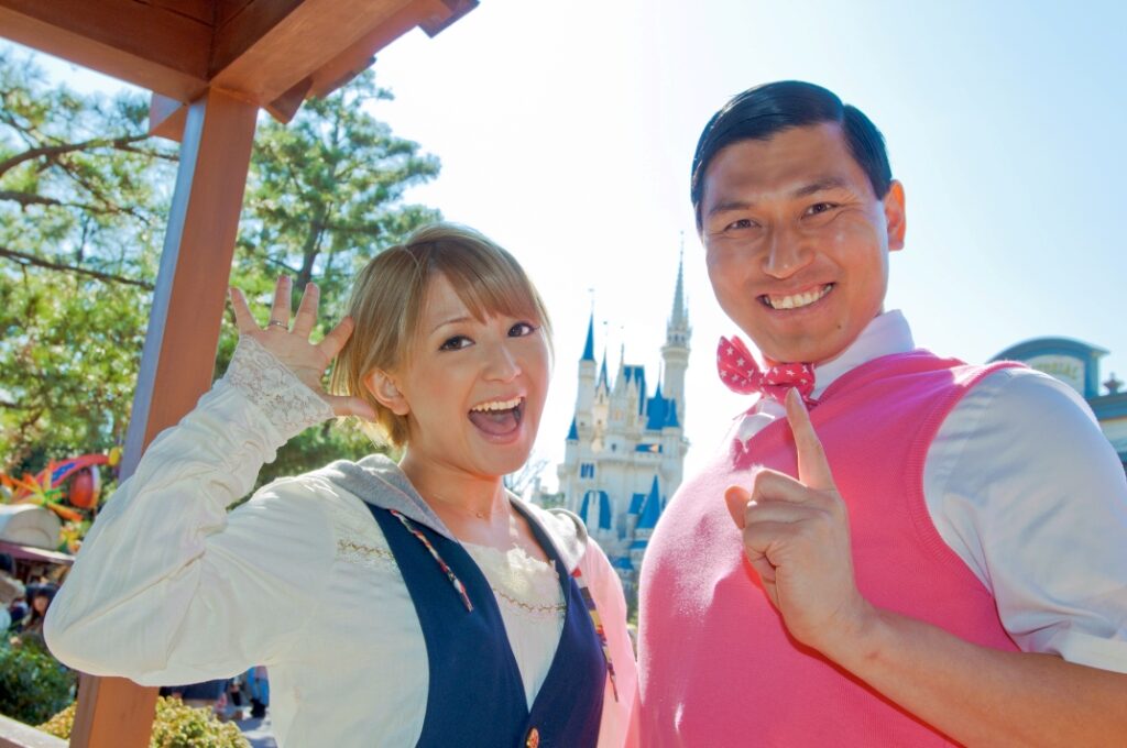 オードリー春日 東京ディズニーリゾート紹介番組に新加入 お笑いナタリー