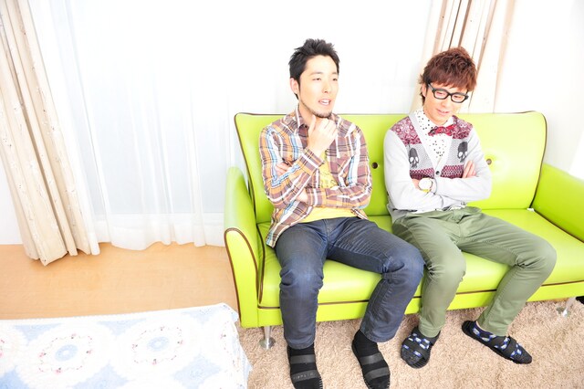 女性チャンネル♪LaLa TVで放送中のトークバラエティ番組「君たちナイスカポー ～SEX鑑定団～」でMCを務めるオリエンタルラジオ。